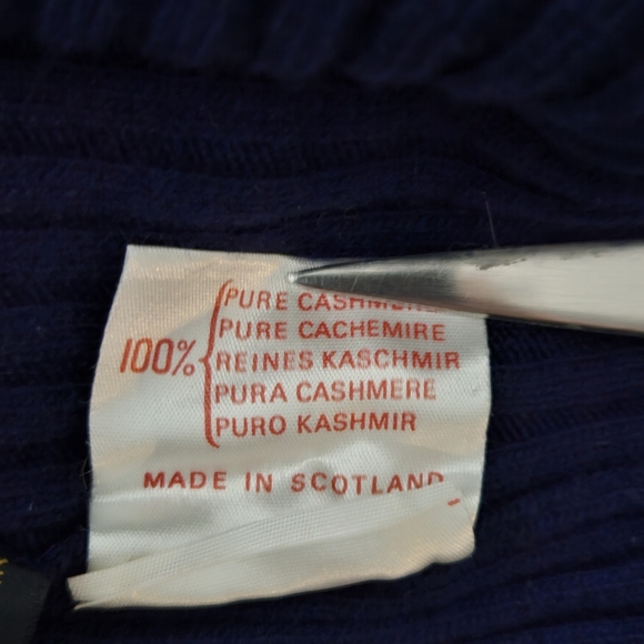 Cashmere by Pringle - Navy Mock Turtleneck Sweater - Vintage NWOT - Picture 6 of 8